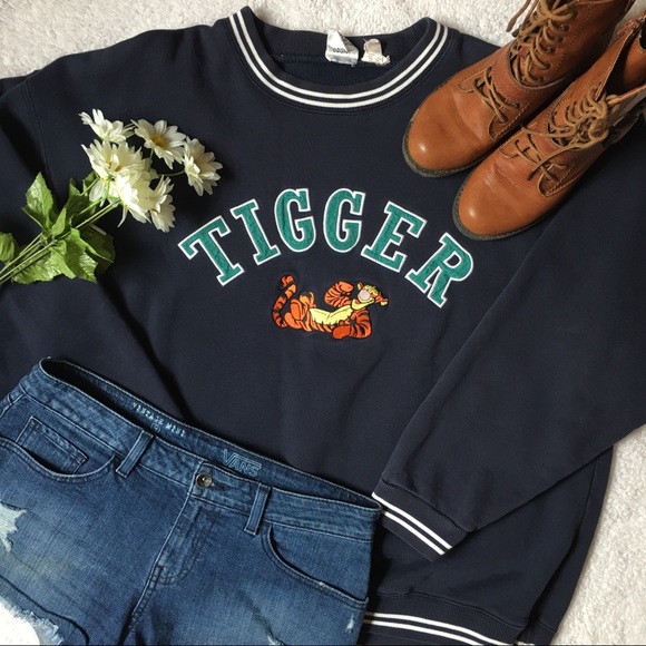 Disney Sweaters - 🐯💙90s TIGGER vintage pullover sweater💙🐯